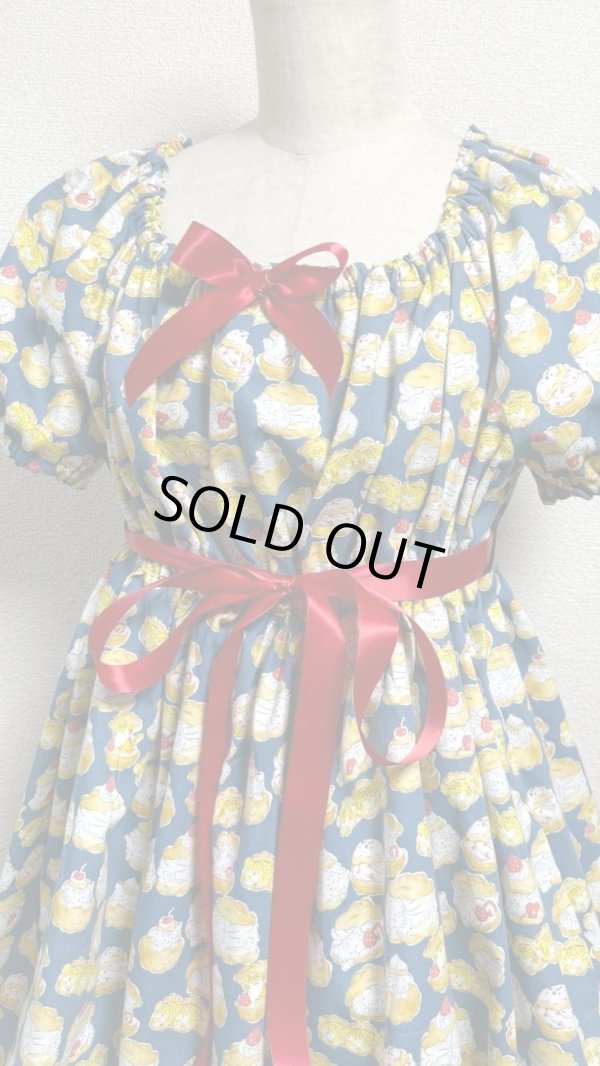 画像2: デイリーシャーリングワンピース【とらお菓子柄・レギュラーサイズ】