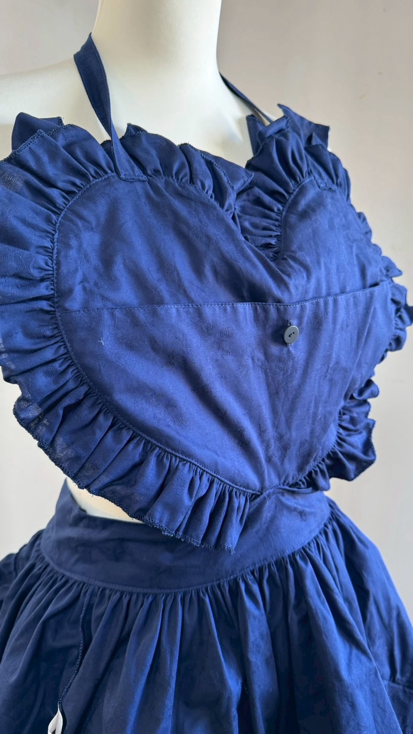 画像: ハートエプロン＋スカートセット【紺】