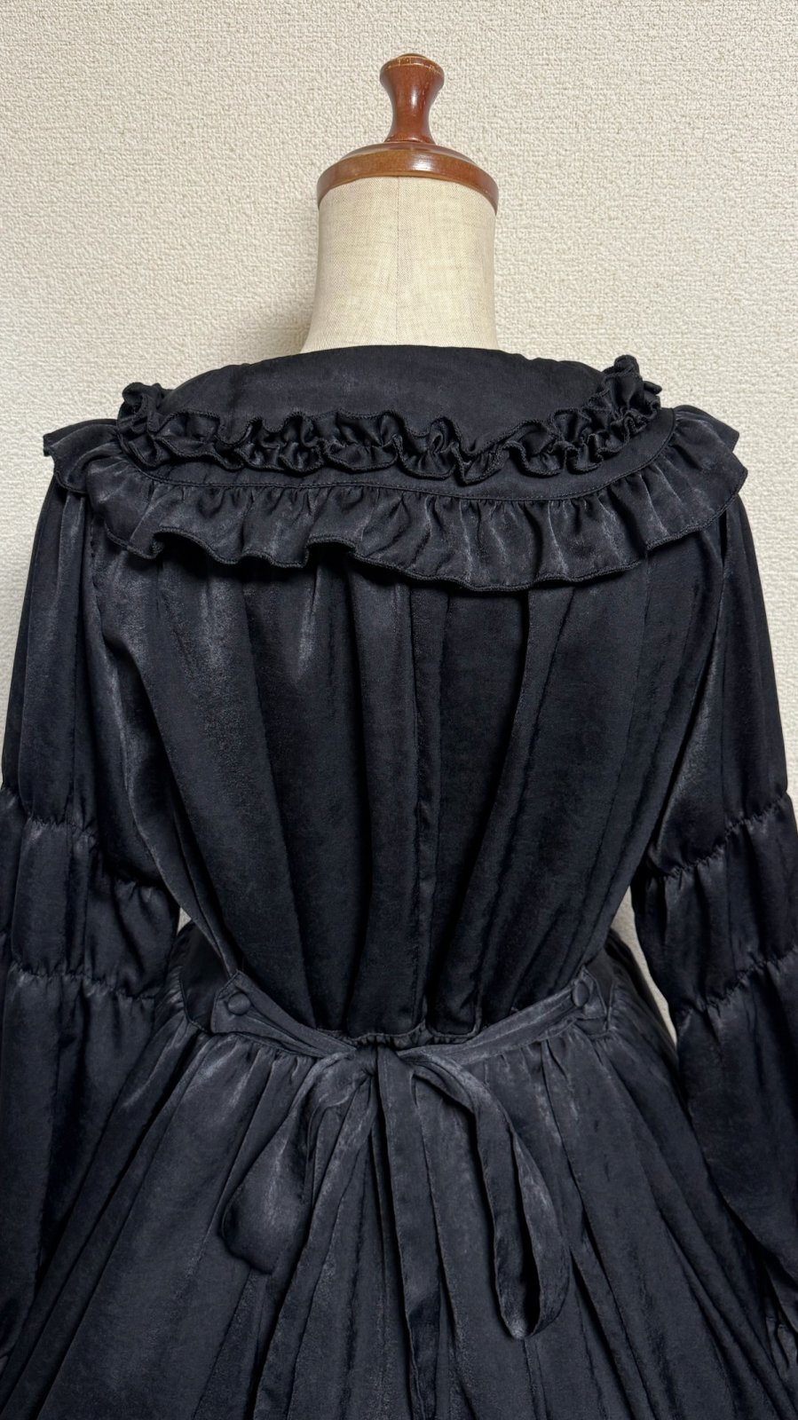 画像7: 大衿フリルワンピース【黒・ポリエステル生地】