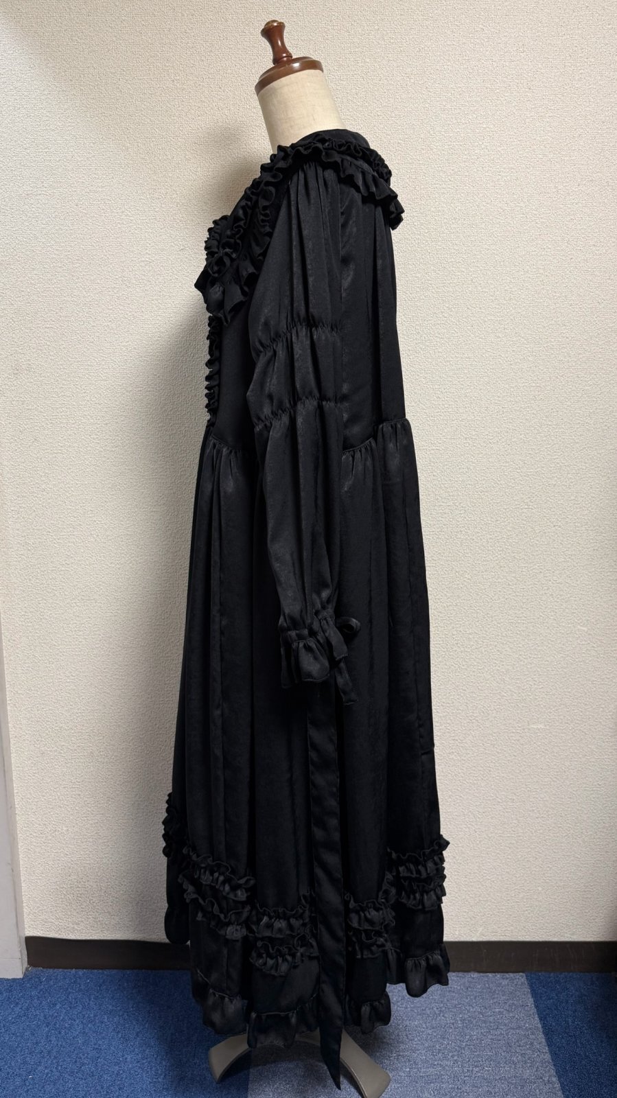 画像12: 大衿フリルワンピース【黒・ポリエステル生地】